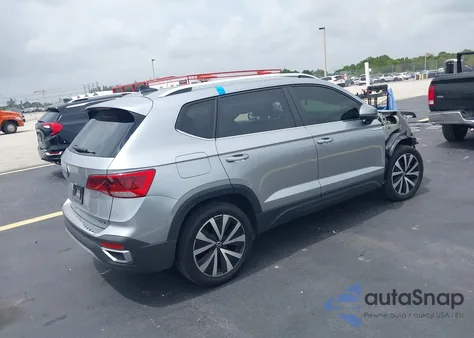 2022 Volkswagen Taos 1.5T Se z USA, uszkodzony, nr VIN 3VVWX7B29NM069983